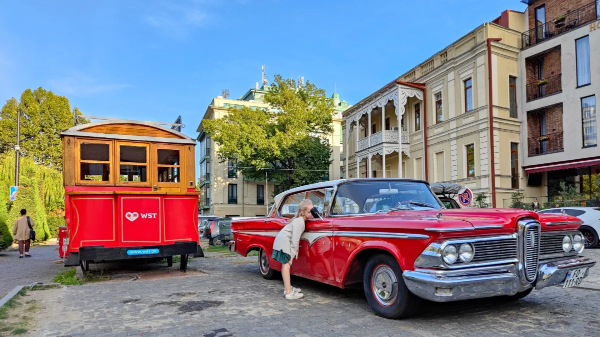 🇬🇪 Тбілісі вачыма экспата